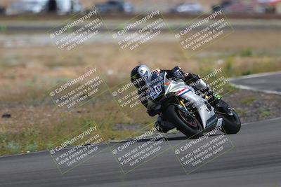 media/Apr-24-2022-TrackXperience (Sun) [[0a4e3d9450]]/Group 3/session 5 turn 6/